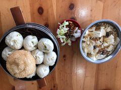 -小鱼小面(小汤山店)