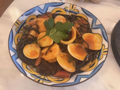 意式海鲜配墨鱼汁面-IL TEATRO 精品意大利餐厅