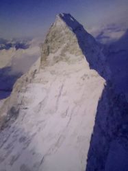 -翱翔飞越地平线