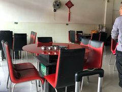 大堂-老石黑山羊毛驴肉火锅(金凯广场店)