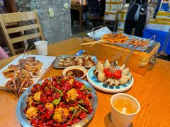 -喝丢一只鞋海鲜烧烤(市场店)