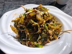 酸菜折耳根-泉味道贵州厨房(三里河店)