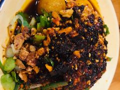 -拈签一笑黄牛肉辣卤串串