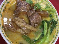 -金杨拉面王小吃面馆·牛三宝面·红烧牛肉粉