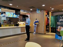 -麦当劳(南京路2店)