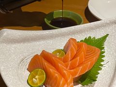 三文鱼刺身-有喜屋·鲜鸡板前烧鸟(徐家汇店)