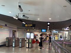 -上海动物园(地铁站)