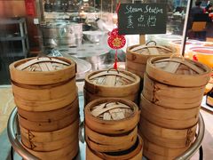 -大中华希尔顿酒店-念自助餐·嗨啤·小龙虾