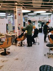 -PE SALON 