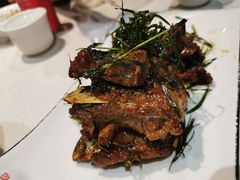 -聚友斋(陶瓷琉璃馆水晶街店)