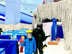 -广州热雪奇迹