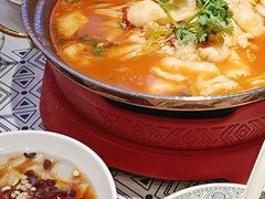 番茄酸汤鱼-苗小坛贵州酸汤鱼(百乐店)