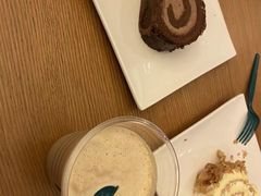 -星巴克臻选(威海威高广场店)