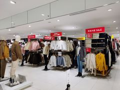 -优衣库(武汉国际广场店)