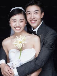 -青禾蒙娜丽莎婚纱摄影(武汉总店)