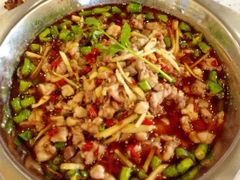 -兔行天下-鸿鹤鲜锅兔(中海国际店)