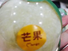 -蜜蜂小象·榴莲千层蛋糕(时代汇11栋店)
