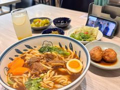 -康师傅私房牛肉面(马泉营奥莱店)