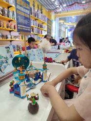 -Block Park 租乐高(D32店)