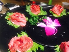 -三人行骨头王火锅(长寿店)