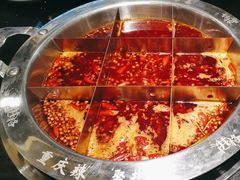 -井格重庆火锅(西直门凯德Mall店)