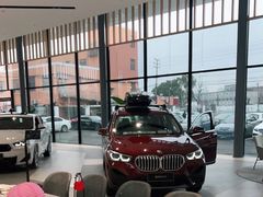 -宁波宝信宝马4S店(江北日湖店)