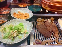 -臻牛烤肉