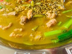 -有红鸡毛店·川菜(建设路店)