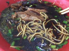 -小龙大肉面馆