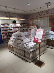 -孩子王(静安大融城店)