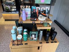 -星巴克(长沙友阿奥特莱斯店)