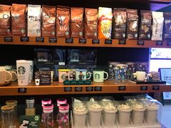 零售区-星巴克(广州光明广场店)