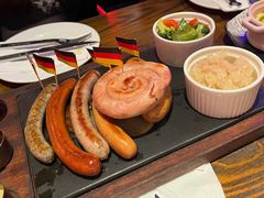 -1886德国汽车餐厅(外滩中央店)