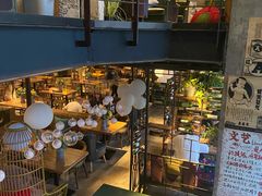 -临界音乐酒馆·小龙虾·江湖菜(华熙LIVE·鱼洞店)