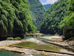 -阿依河景区