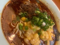 -兵哥豌豆面(雅颂居店)