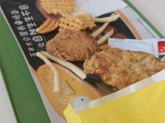 -麦当劳(国家体育场南路店)