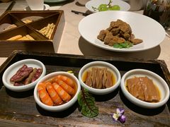 糟钵斗-成隆行·蟹王府(九江路店)