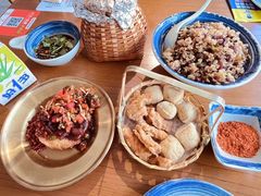 -包整·丝娃娃(一览甲秀楼风景店)