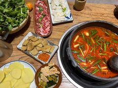 -贵厨酸汤牛肉(花果园国际中心店)