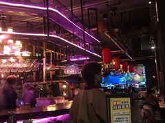 -爱啤精酿·民谣酒馆(滨江店)