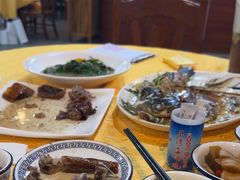 -烧鹅妹饭店