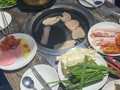 -33韩式自助烧烤(环城南路店)