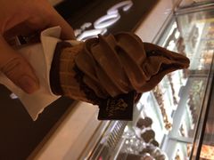 iphone_upload_pic-GODIVA(王府井apm店)
