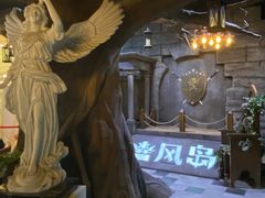 -暴风岛沉浸式体验馆(百联世纪店)