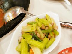 -江湖水乡铁锅炖魚(周庄嘉园店)