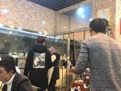 等位区-大胡子烤羊肉清真(天海夜市总店)