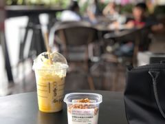 麦片酸奶-星巴克(深圳欢乐颂店)