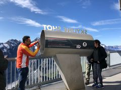 -希尔特峰