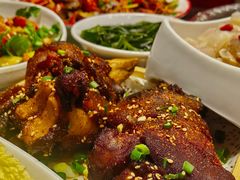 -乡土黄·鲜牛肉火锅·小龙虾(兴业街店)